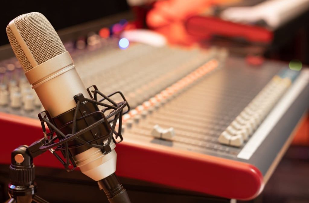 Voice over experience in Sydney recording studio